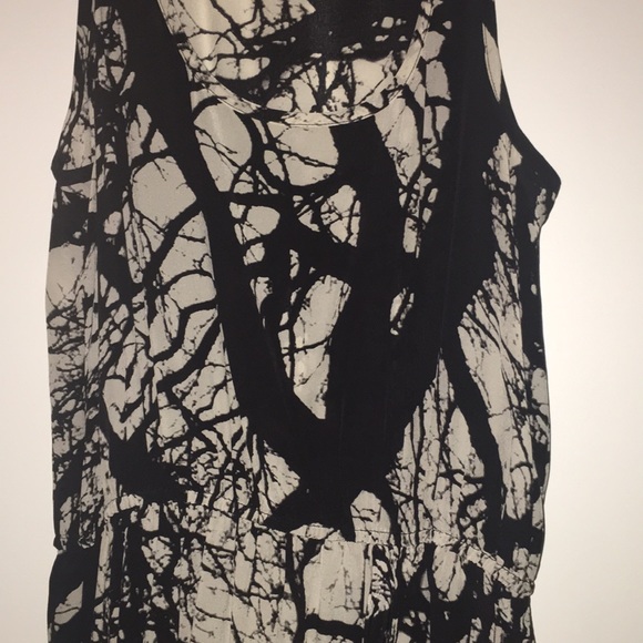 Printed silk dress - Picture 2 of 2